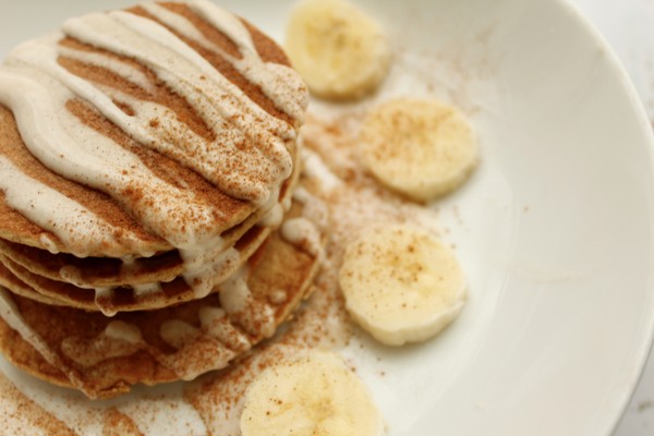 Cinnamon Roll Protein Pancakes