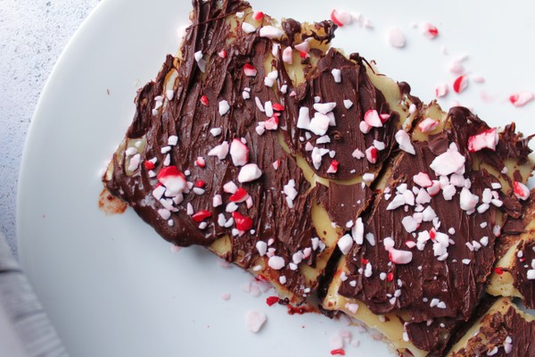 Healthier You: No Bake Protein Peppermint Bark Bars