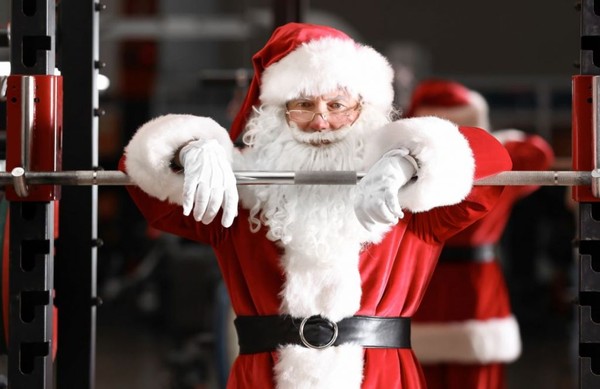 Fitmas 101: How to Stay Fit & Healthy This Christmas